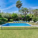 1106 Marbella Large Family إِستيبونا