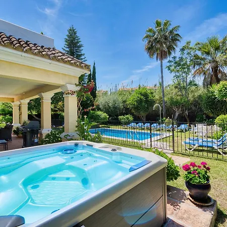Villa 1106 Marbella Large Family
