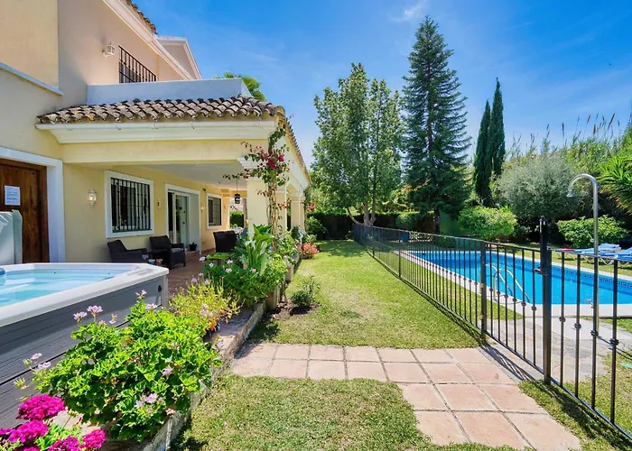 Villa 1106 Marbella Large Family