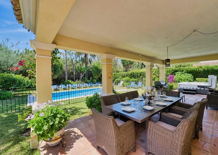 Villa 1106 Marbella Large Family